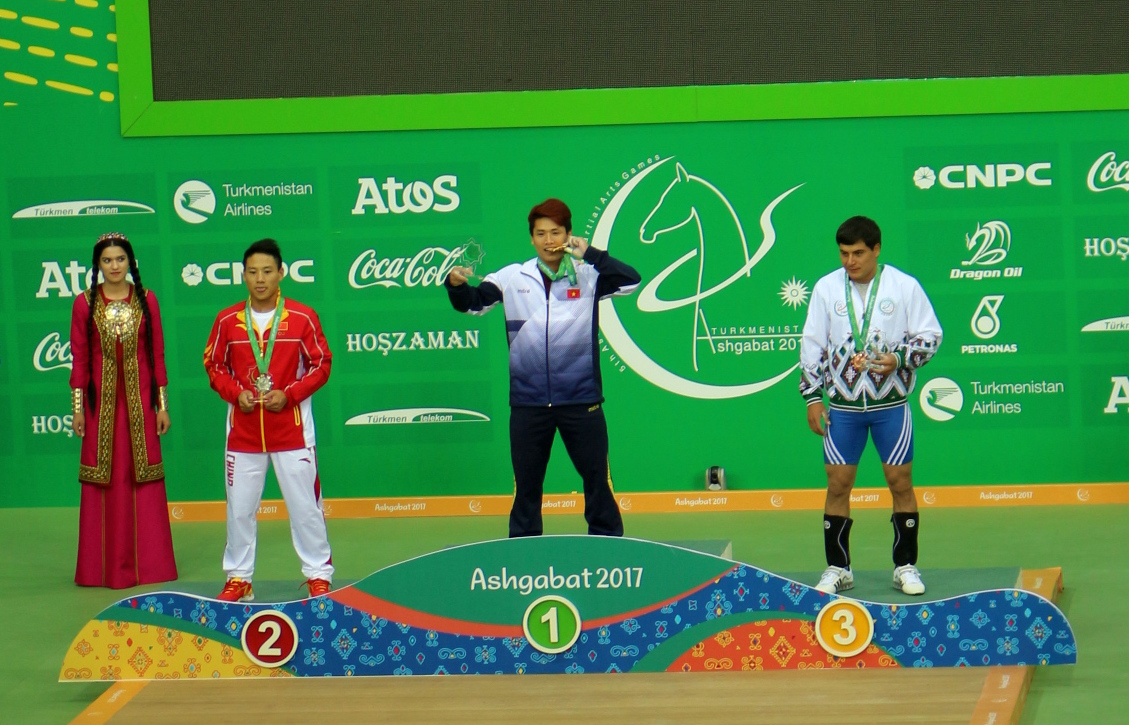 AIMAG 2017 ngày 19-9: Tiến Trọng, Văn Vinh giành huy chương vàng